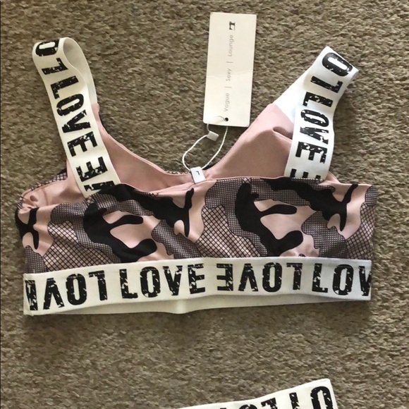 Blush Active Wear Set Workout Athleisure - Picture 5 of 6